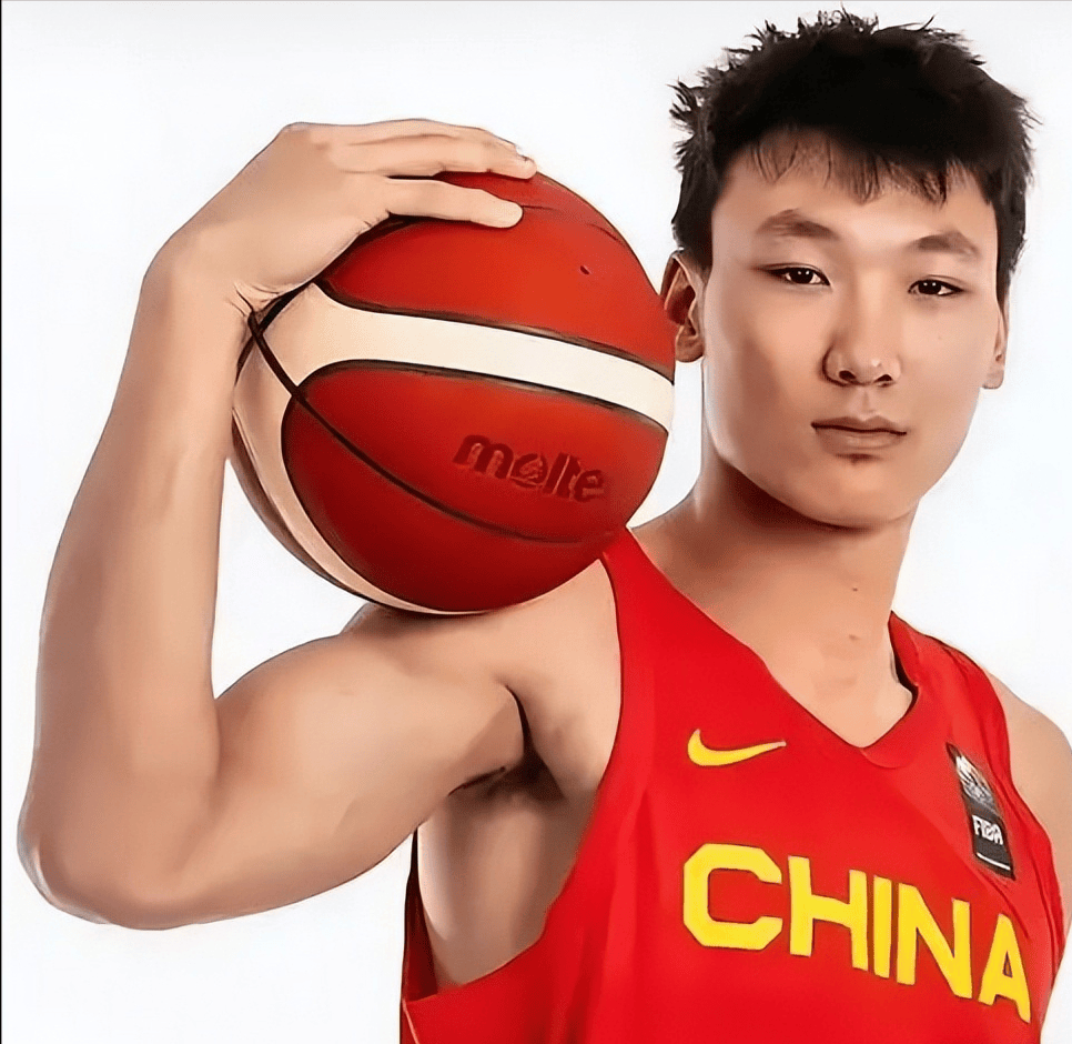 kaiyun-关键时刻突围战来临，广厦男篮围绕NBA总决赛官宣签约，引发热议，年轻球员得到机会的简单介绍